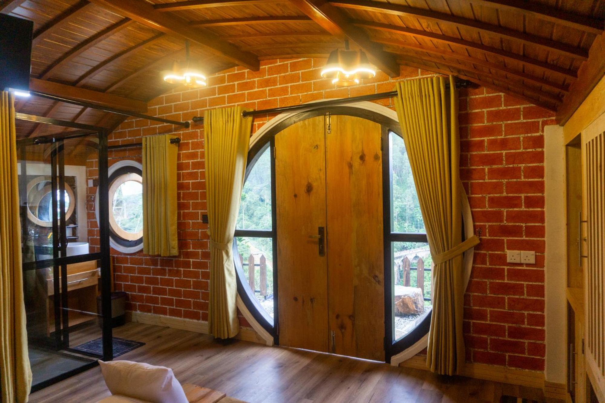 Hobbit Hole Hideaway Bed and Breakfast Ella Exteriör bild
